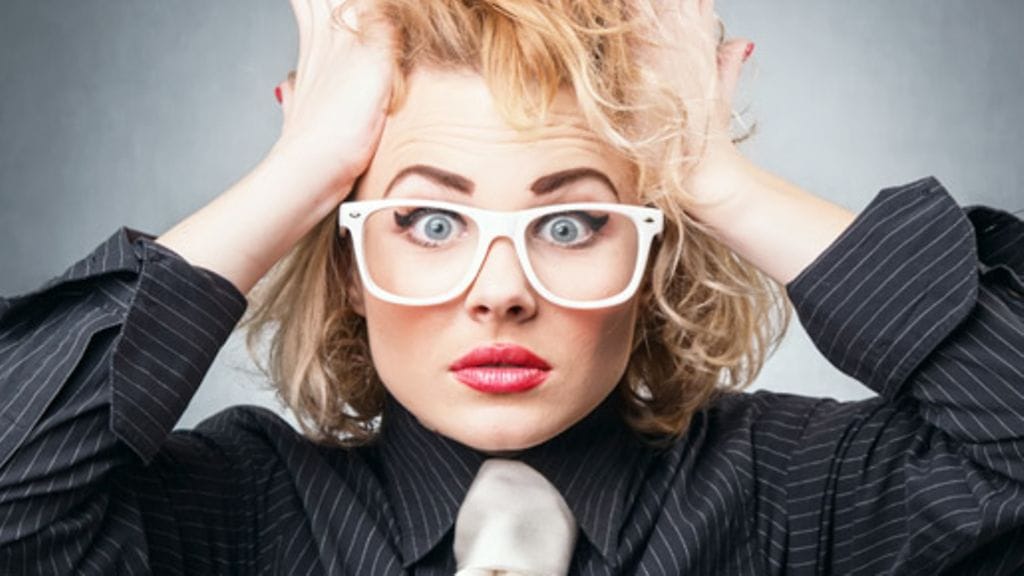 "Luuleekohan se, että tuo menee läpi?" mietti pomo, kun puheluun vastasi.