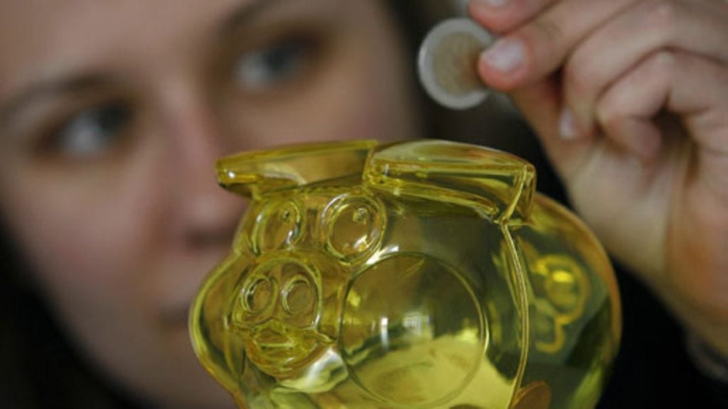 Puolella Kodin lukijoista on tuhansia euroja säästössä pahan päivän varalle.