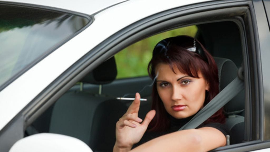 Tupakkayskä on keuhkoahtaumataudin ennakko-oire