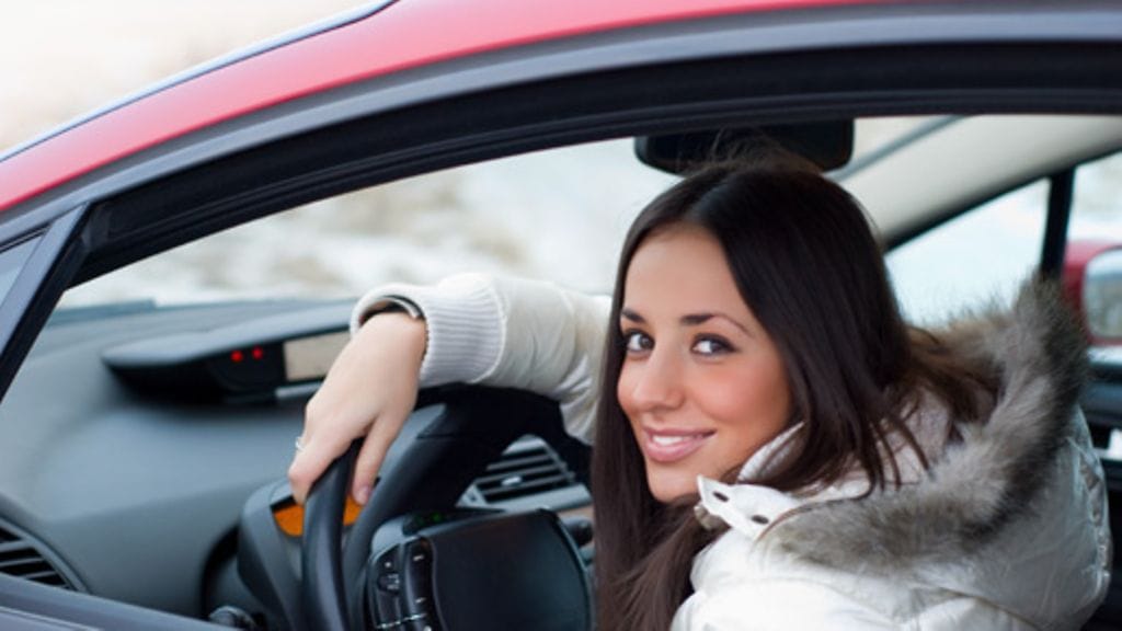 Autovero muuttuu huhtikuussa.