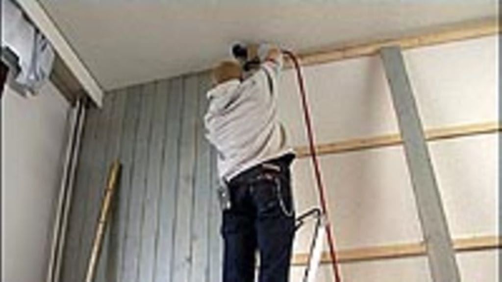 Paneelin poikkirimoitus