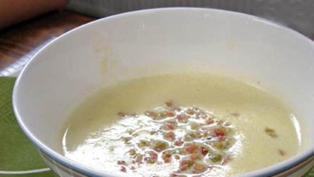 Fenkoli-sellerikeitto