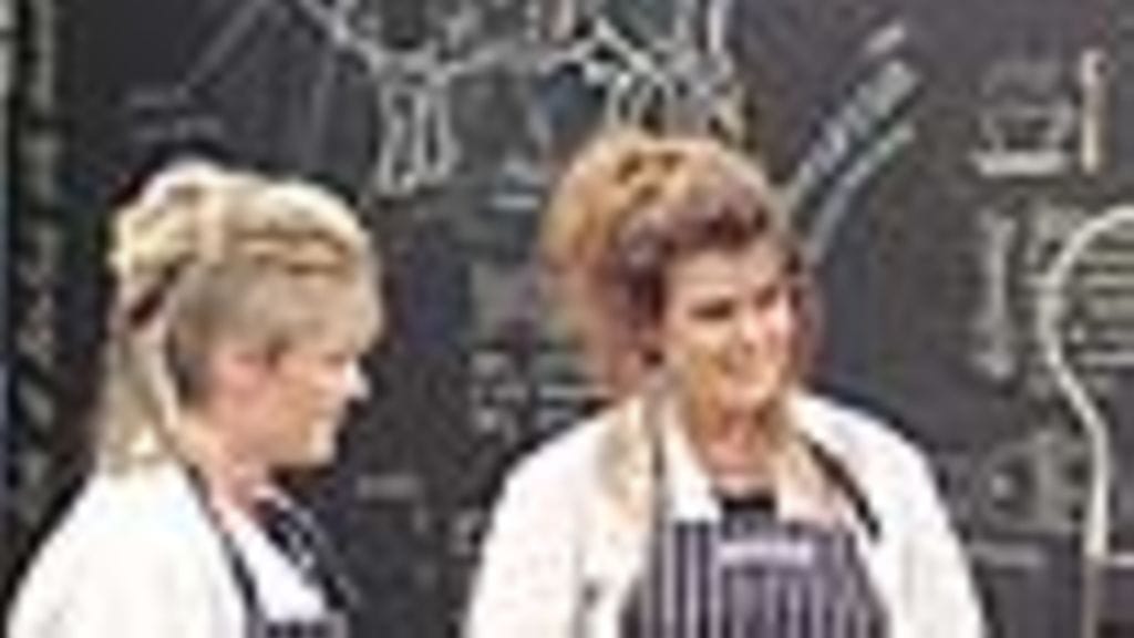 Lea Geselle ja Riitta Väisänen