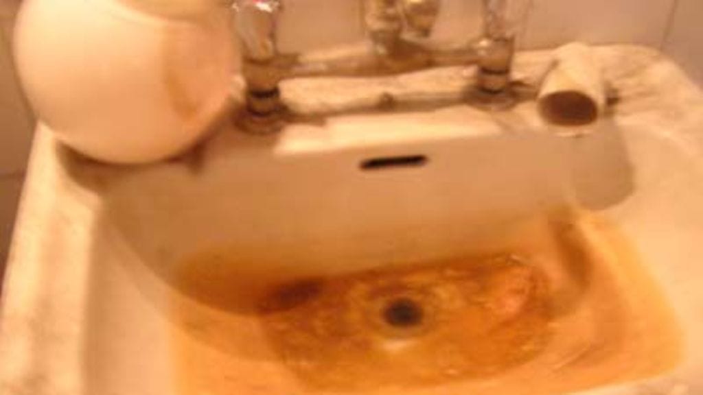 Lavuaari-ennen siivousta