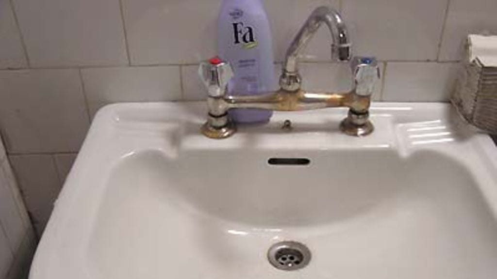 Lavuaari siivouksenjälkeen