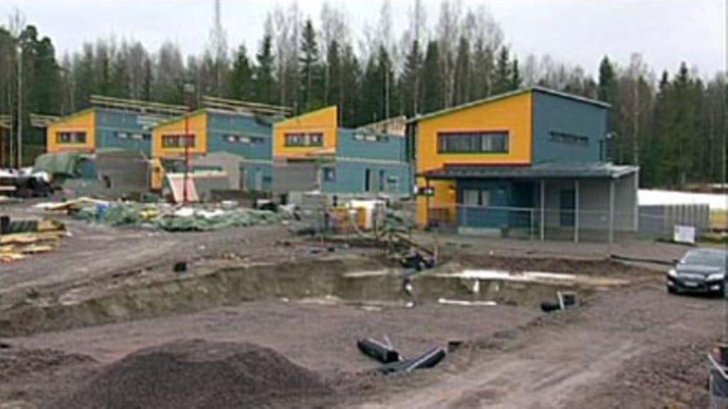 Asuinalue on jo rakenteilla.