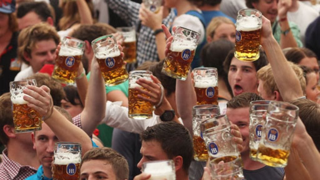 Valta osa festivaalivierailioista näytti olevan miehiä.