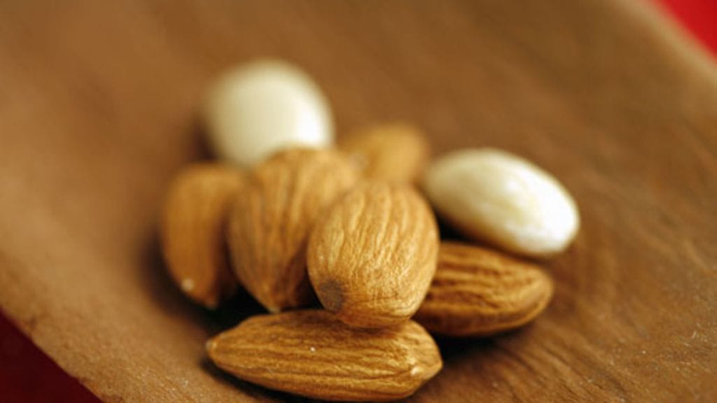 Mantelit saa kuorittua helpon niksin avulla.