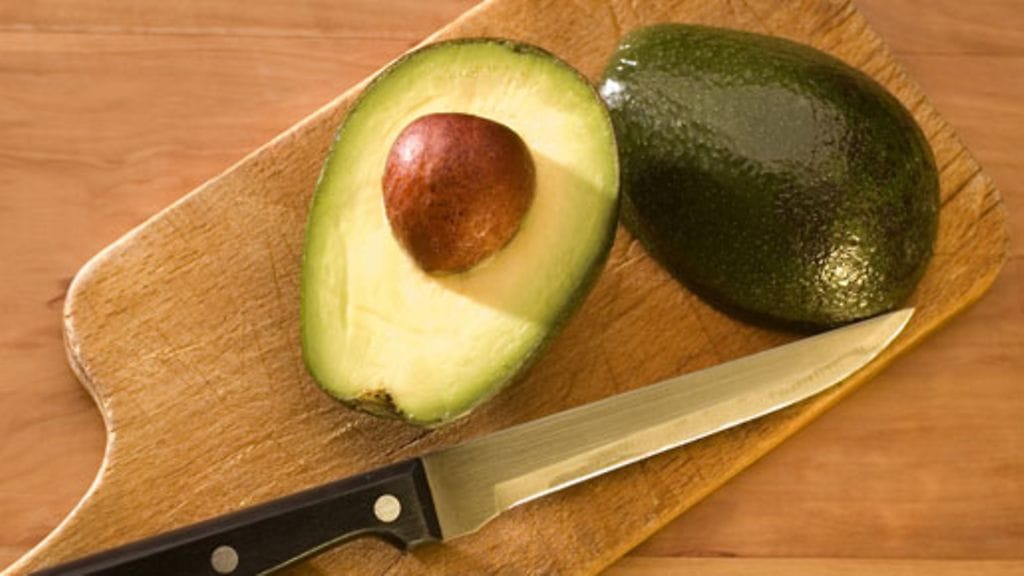 Osaatko pilkkoa avokadon oikeaoppisesti?