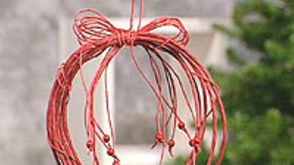 joulukranssi paperilangasta