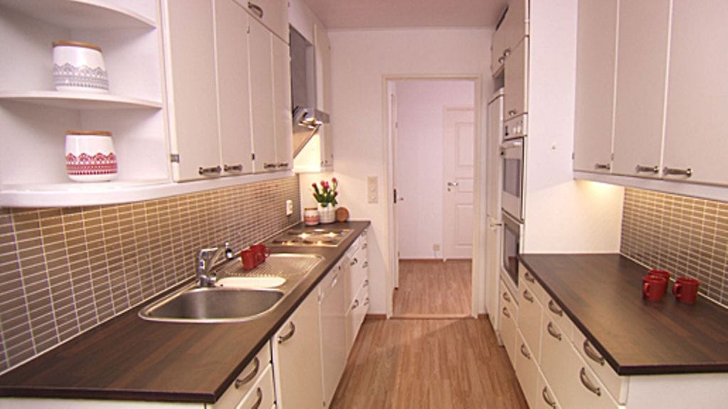 Keittiö ennen muutosta.