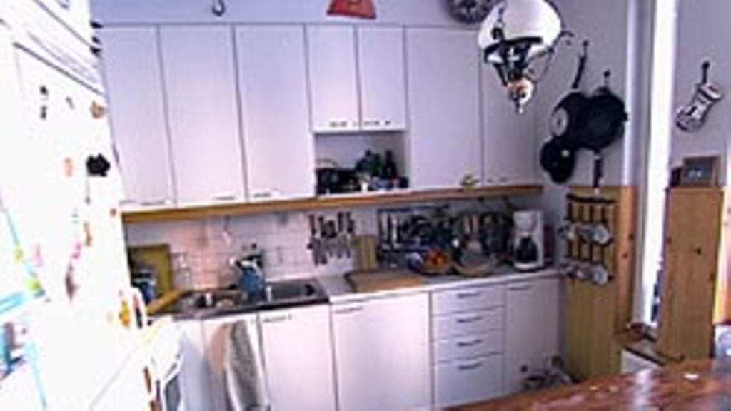 T.i.l.a Extra 18.3.2004