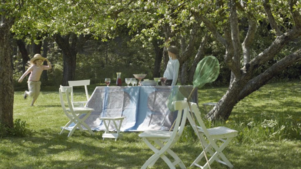 Kesällä on puutarhajuhlien aika. Kuva: Marimekko