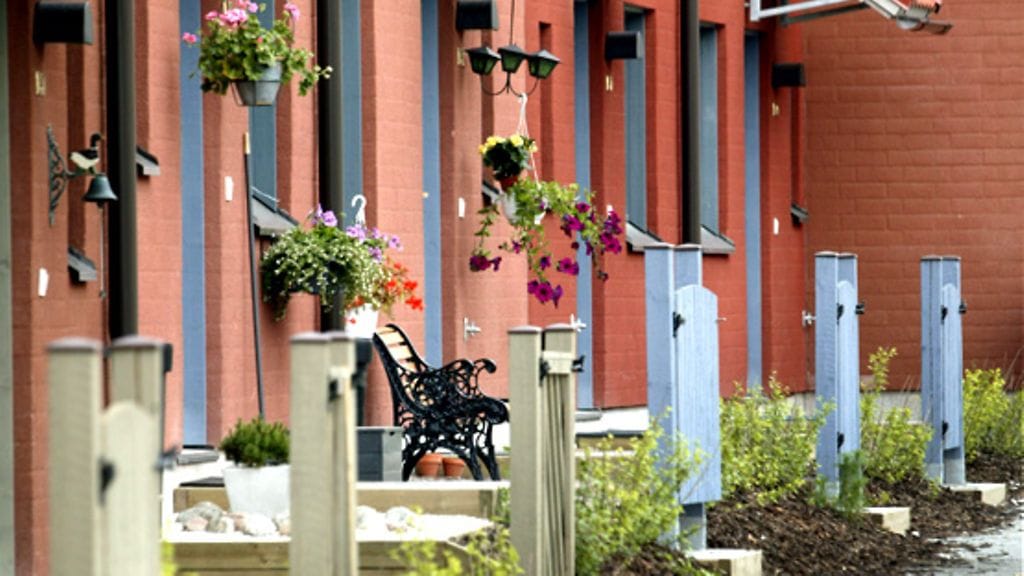 Kartanonkosken viihtyisä asuinalue Vantaalla on lapsiperheiden suosiossa. Kuva: Ville Myllynen/Lehtikuva