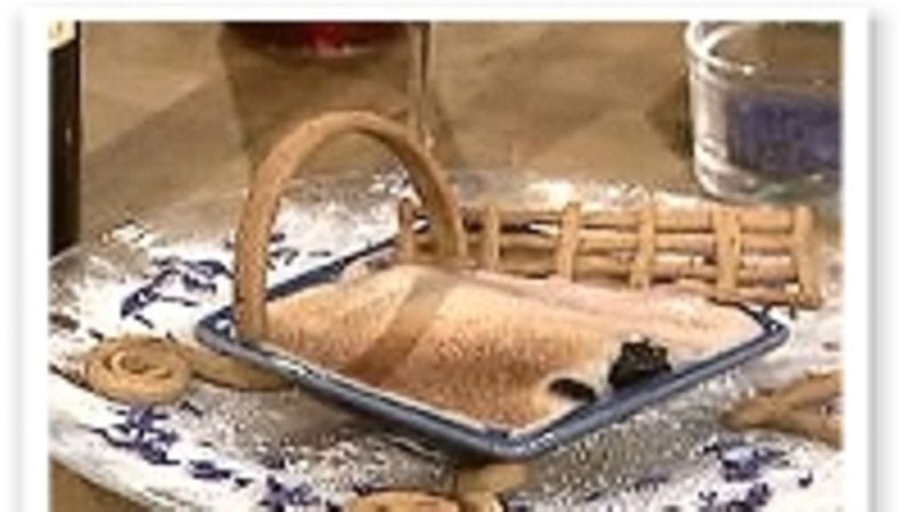 Glögivaahdolla gratinoidut luumut