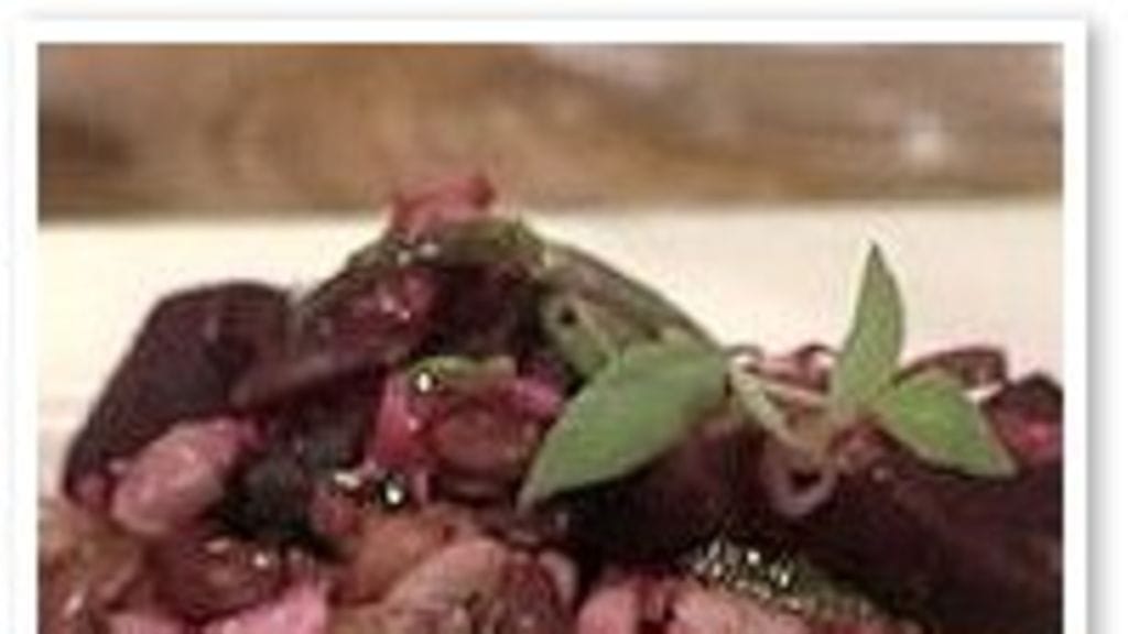 Salviapunajuuret ja papusekoitus