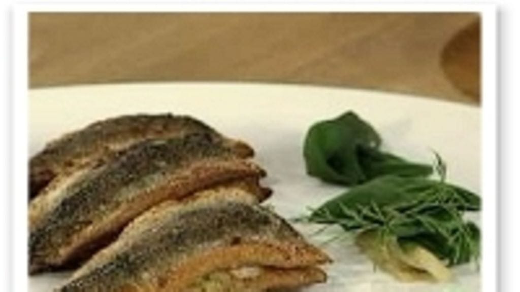 Vuohenjuustolla täytetyt silakkapihvit