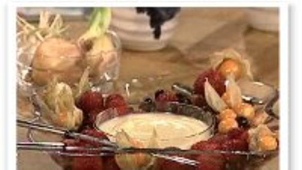 Valkosuklaa-jogurttidippi