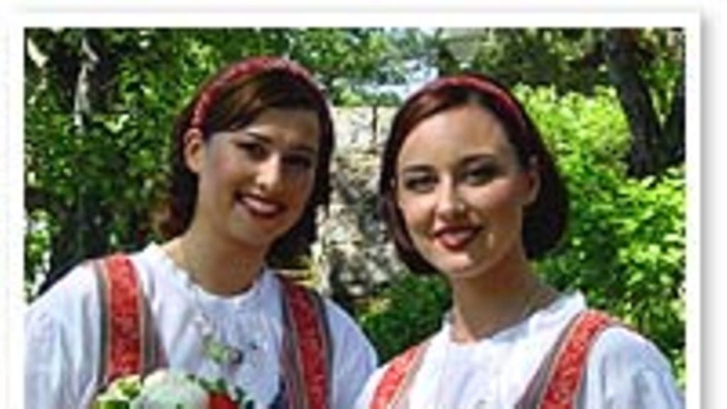 Pauligin Paulat Sanna Leinonen ja Virpi Malkamäki