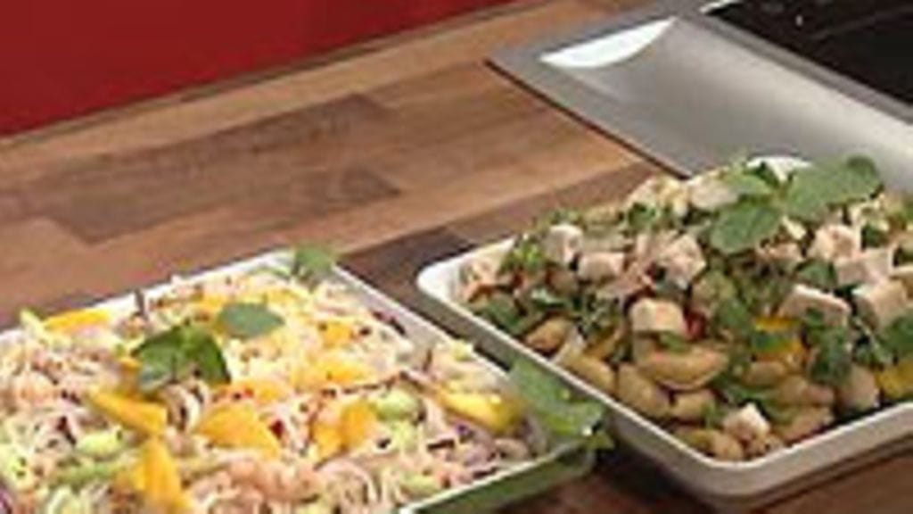 Katkarapunuudeli- ja kanapastasalaatti