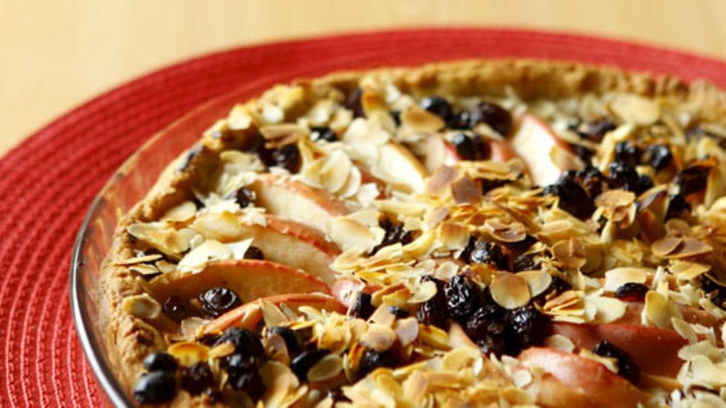 Satokauden rommirusinapiirakka