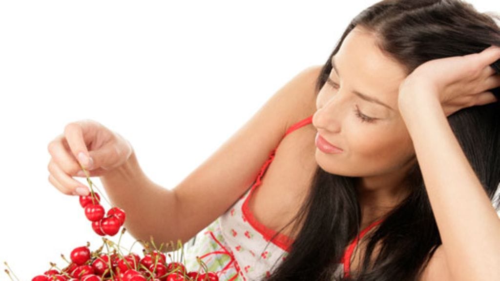 Kirsikoilla on monia terveysvaikutuksia.
