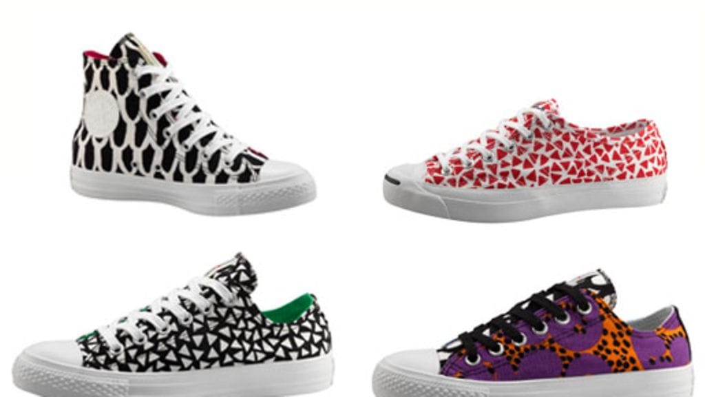Converse-tennareita löytyy muun muassa Maija Isolan suunnittelemilla kuoseilla varustettuna.