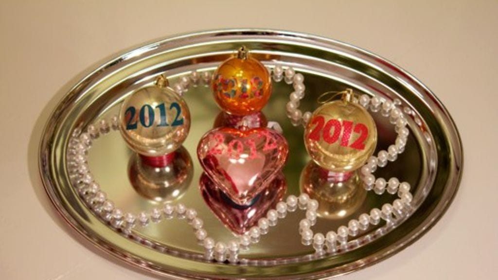 Vuosipallot tuovat juhlatunnelmaa vuoden vaihteeseen.