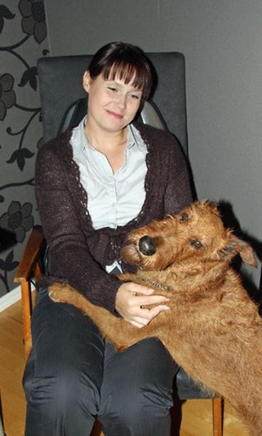 Myös Viktor haluaa hierovaan tuoliin! Kuva: MTV3.