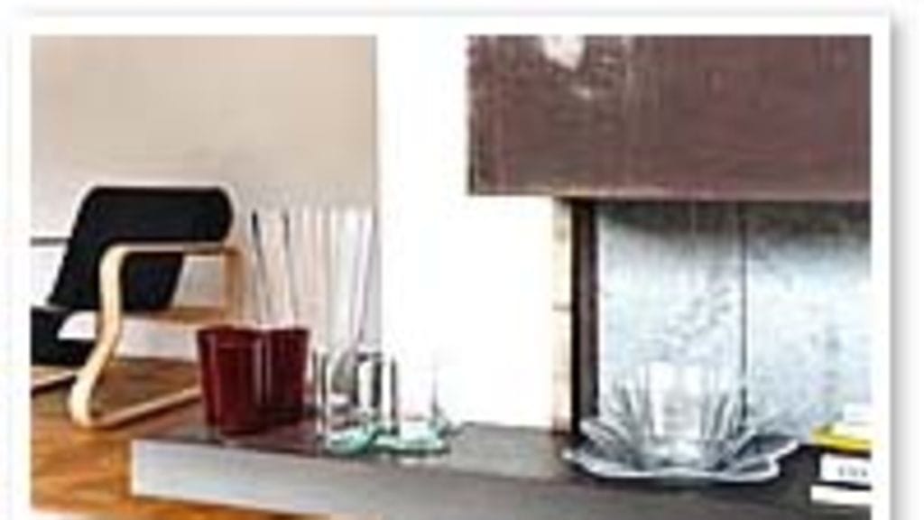 Aalto piirsi lasiesineensä kodinomaiseen tilaan.