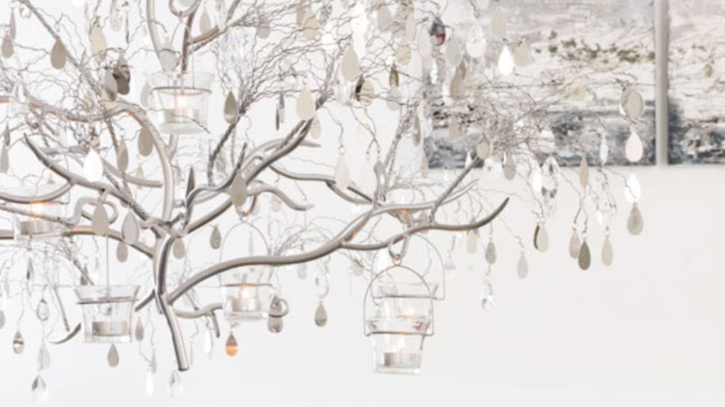 Pentikin Loiste-sarja on hyvä vaihtoehto perinteiselle joulukuuselle.