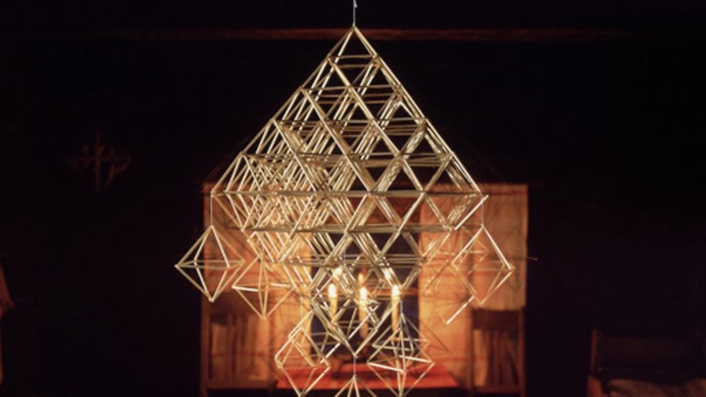 Himmelit ja muut olkikoristeet innostavat taas joulukodin koristelijaa. Kuva: Lehtikuva.