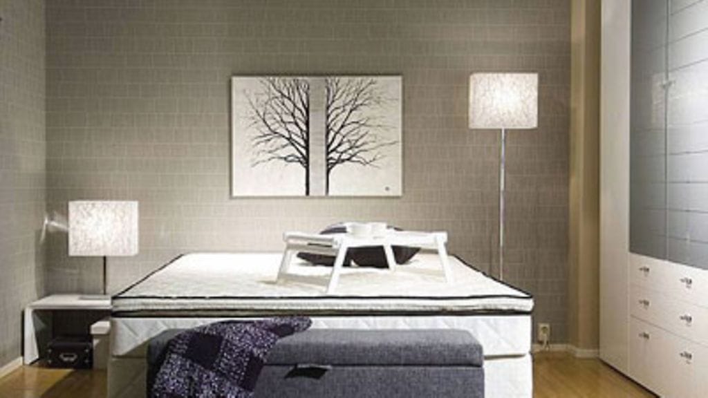 Grafiittia makuuhuoneeseen, Asko