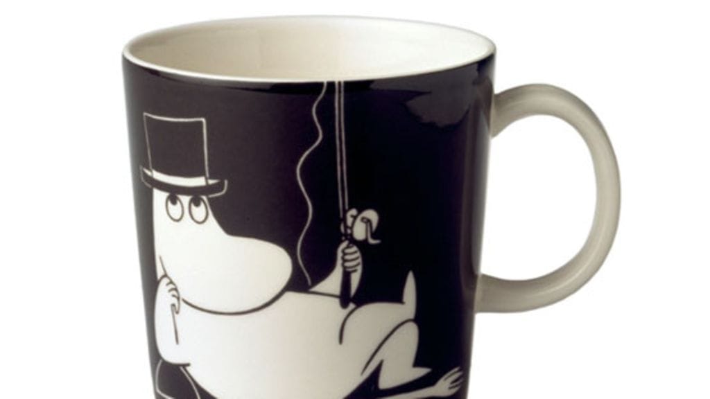 Muumipappa tuumiskelee / Kuva: Iittala Group