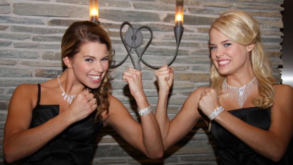 Viivi Pumpanen ja Susanna Turja. Kuva: Sanna Jokinen.