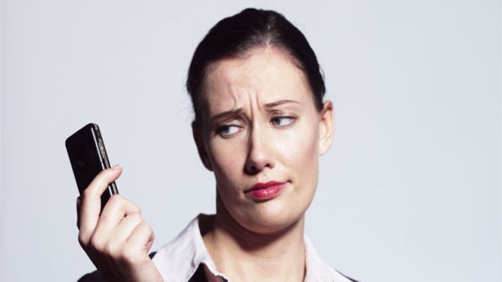 Helmen lukijat paljastivat kännykkämokansa!