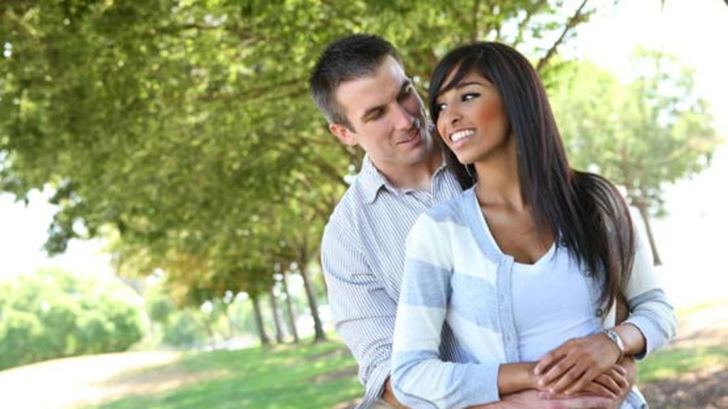 Näin estät miestä pettämästä.