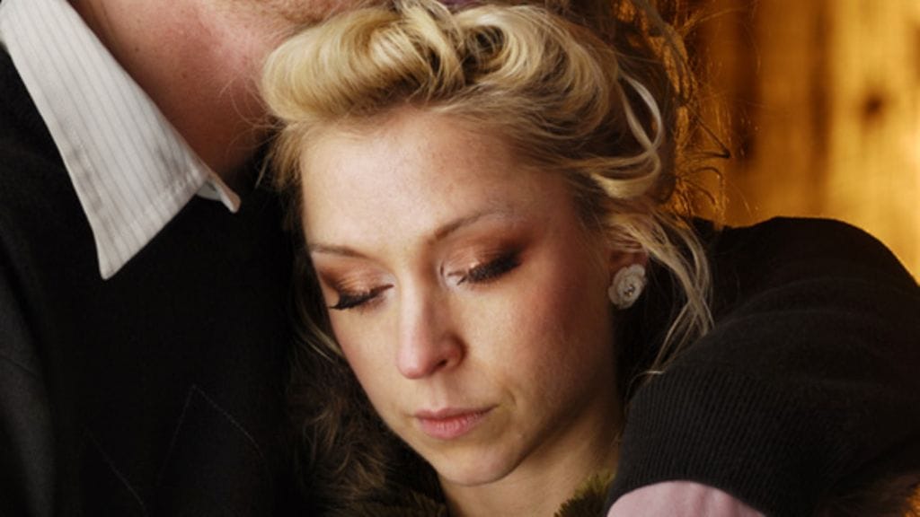 Miten masentunutta kumppania voi auttaa.