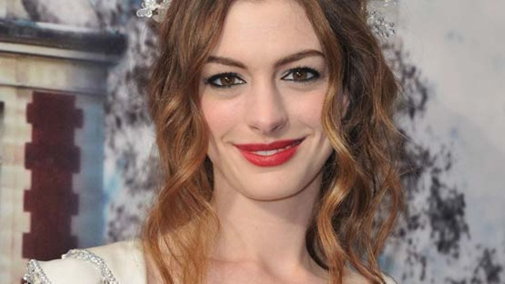 Anne Hathaway
