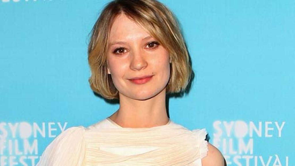 Mia Wasikowska