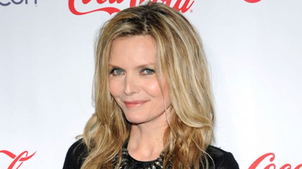 Äitiys oli kova paikka Michelle Pfeifferille.