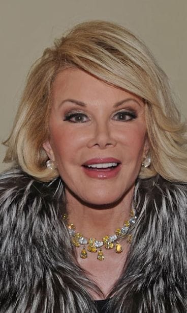 Joan Rivers on ollut kosmeettisen kirurgian fani jo vuodesta 1965. Ja sehän näkyy.