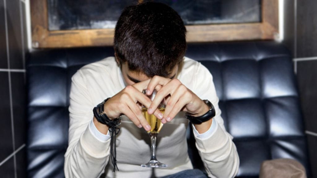 Stereotypioista huolimatta rakkaille ja ystäville pyhitetty päivä tekee kuitenkin eniten kipeää miehille.