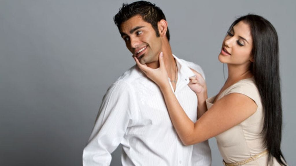 Naiset syövät miehiä terveellisemmin.