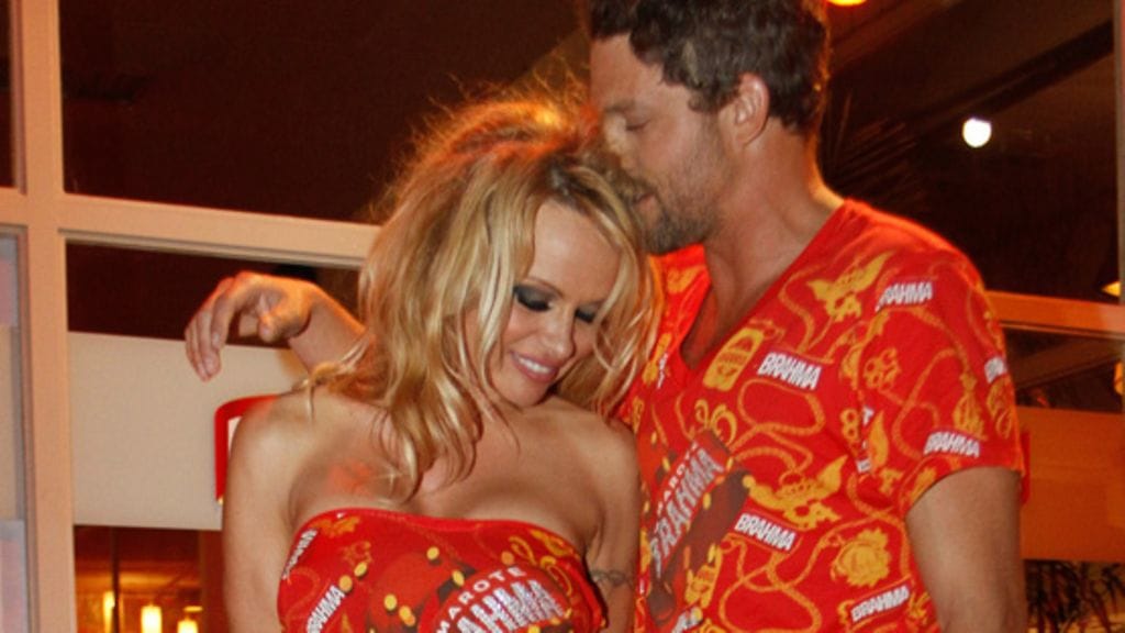 Onko tässä Pamela Anderssonin uusi poikaystävä?