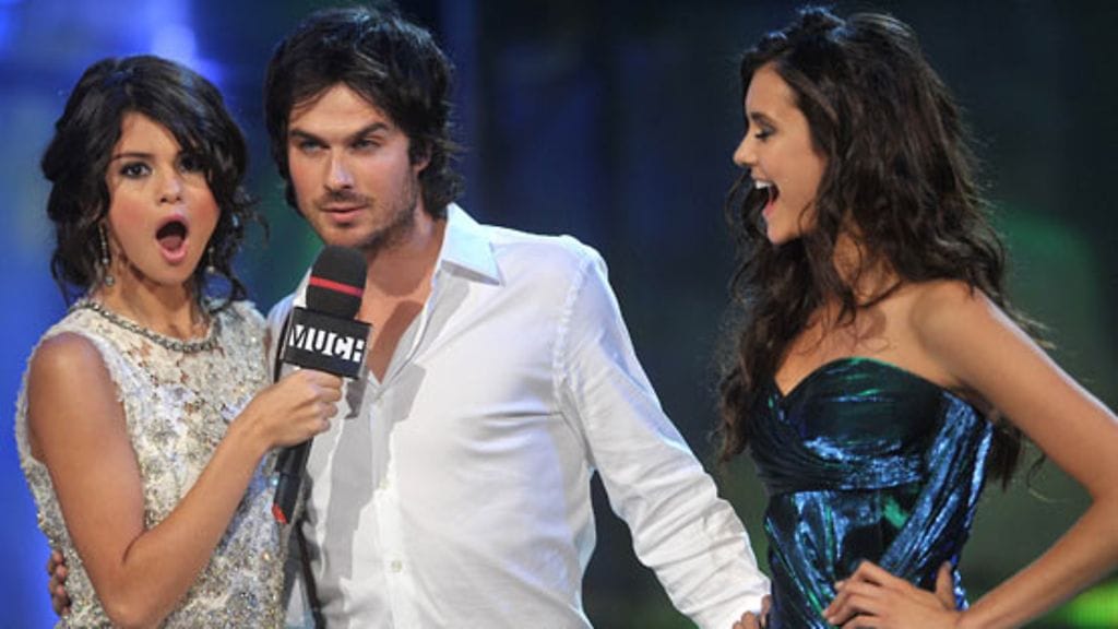 Selena Gomez, Ian Somerhalder ja Nina Dobrev MuchMusic Video Awards -gaalassa.