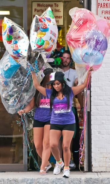 Jersey Shoren Snooki ja Deena shoppailivat