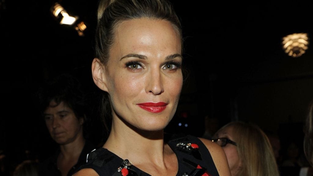 Molly Sims Shape-lehden kannessa