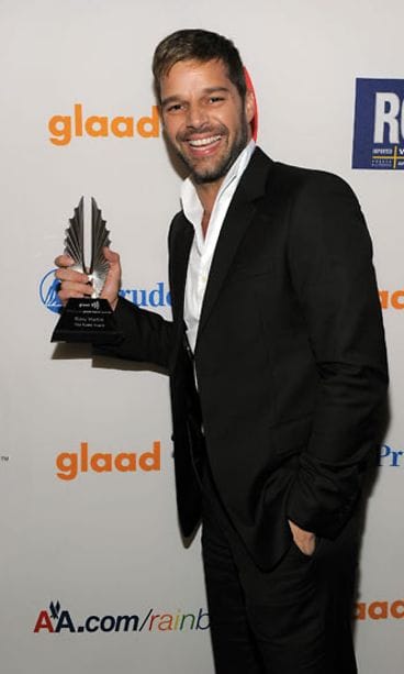 Ricky Martin palkittiin vuotuisessa GLAAD Media Awards -gaalassa New Yorkissa 19.3.2011.