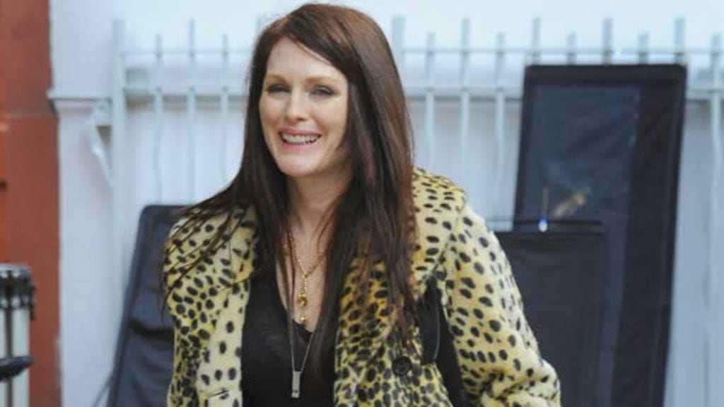 Kim Kardashian luottaa hillittyyn leopardikuosiin.